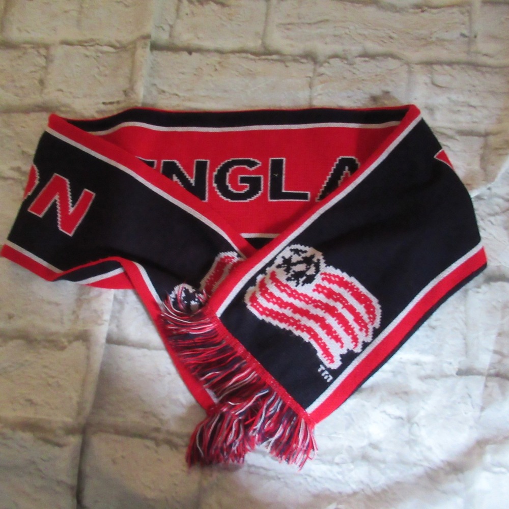 Sports Scarf New England Revolution Scarf soccer Red Navy winter Knit MLS